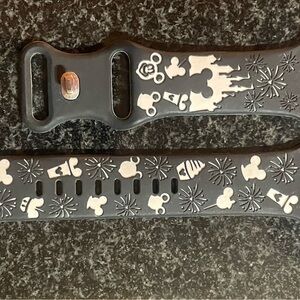 Gray Disney Themed Apple Watch Band -30mm